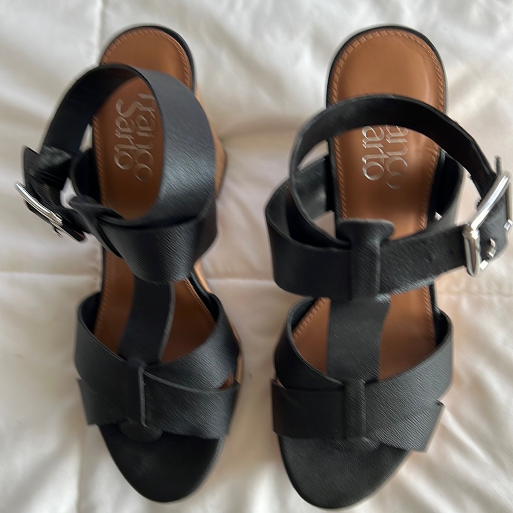 Women’s wedge heel